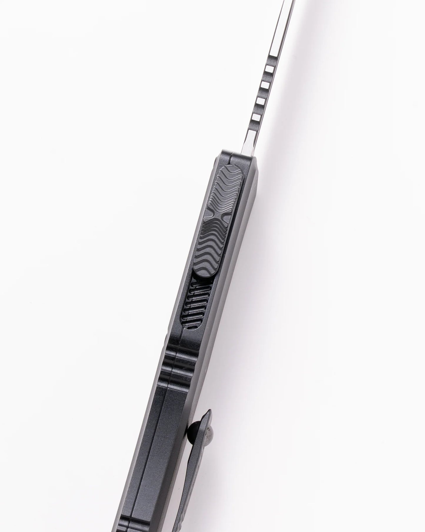 Microtech Hera II Mini S/E Black Tactical Out the Front Knife