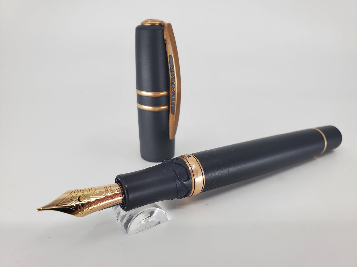 *Consignment* Visconti Homo Sapiens Bronze Age Fountain Pen Medium Nib