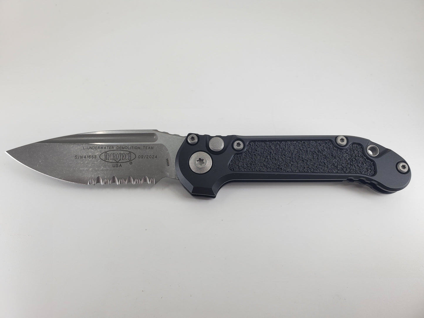 Microtech L.U.D.T S/E Gen III Apocalyptic Partial Serrated Auto Folding Knife