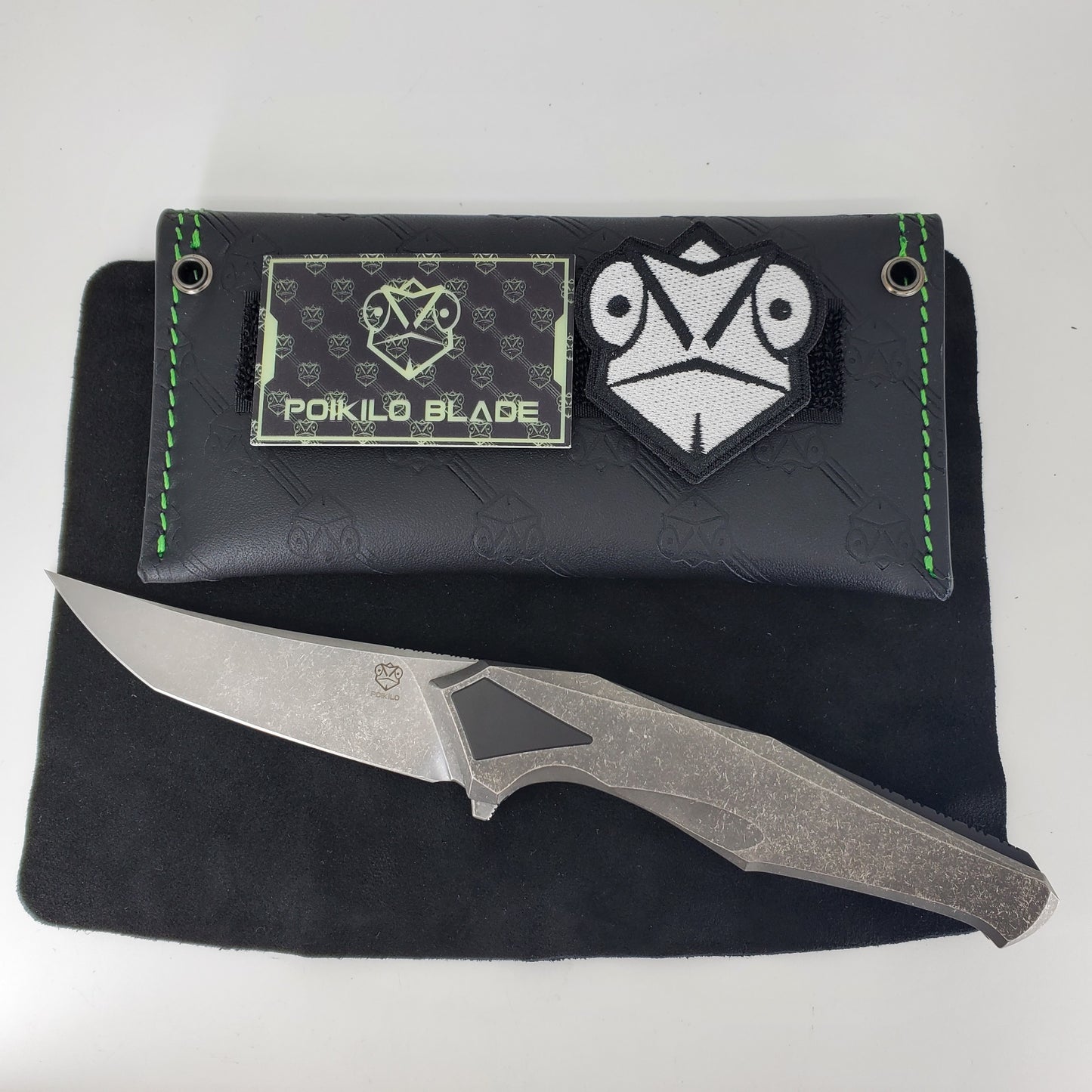 Poikilo Blades Bionic Rhino Dark Stonewash M398 Framelock Hidden Screws Folding Knife