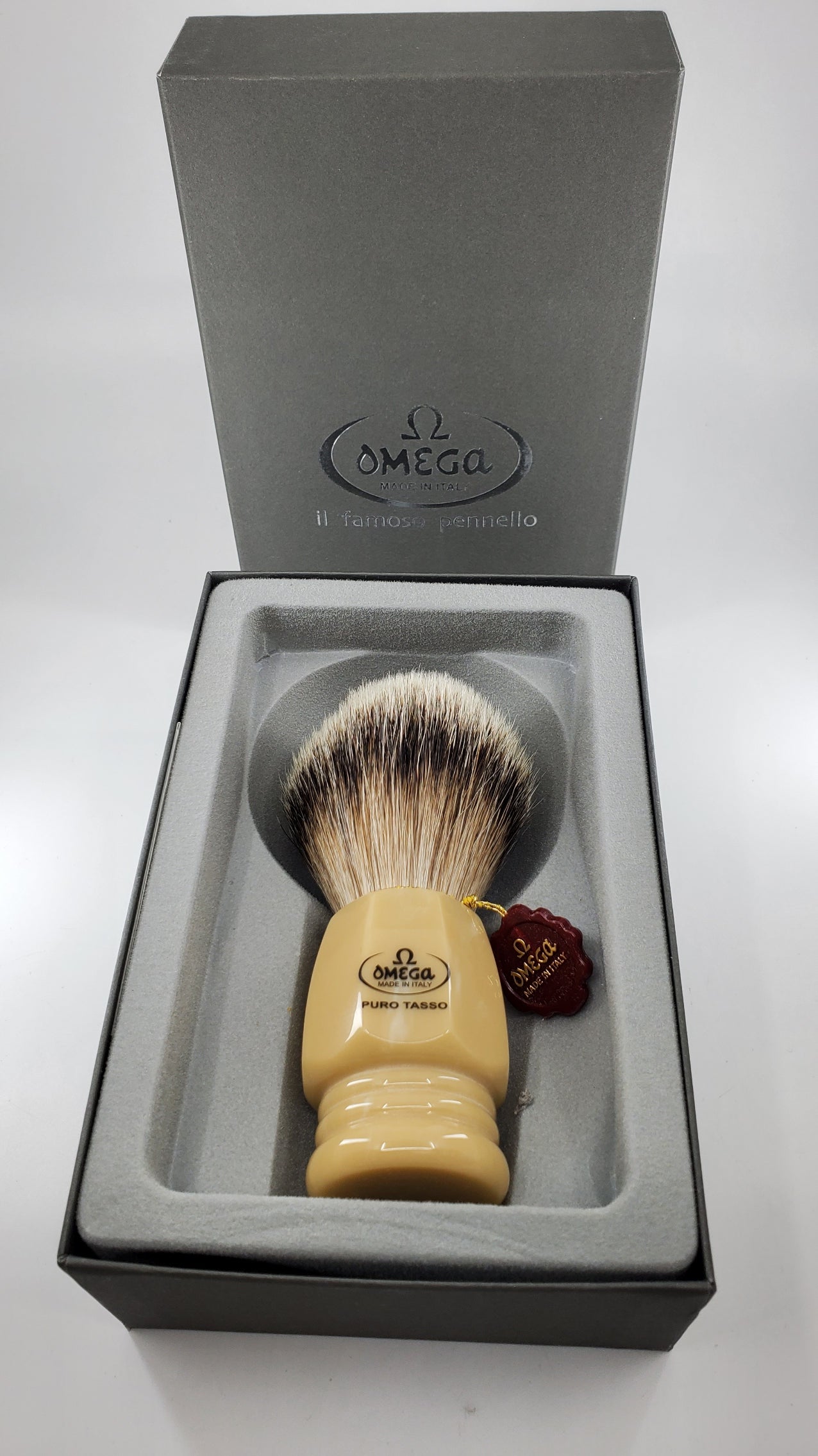 Omega 100% Pure Badger Shaving Brush #6235