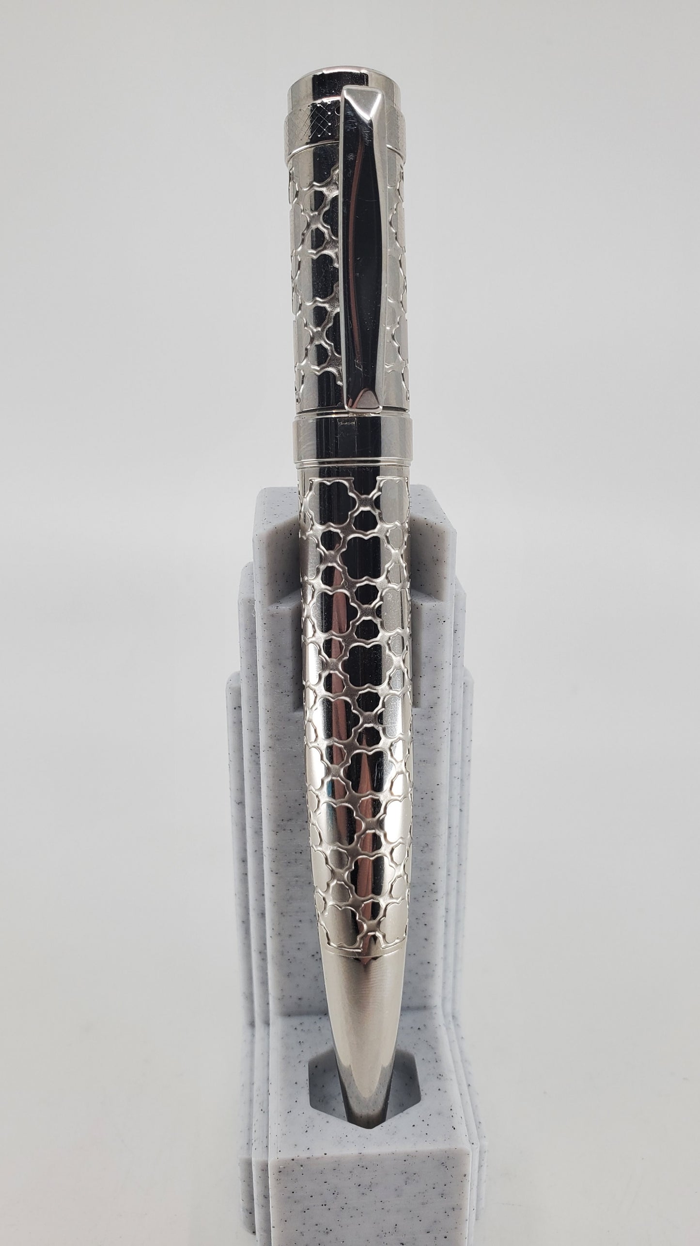 Laban Silver Etched Ballpoint Pen Free Refill