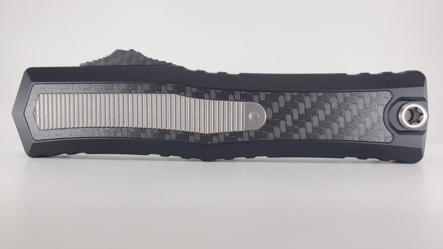 Microtech Atreus D/E Cryo Ice Finish w/ Titanium Inlay CF Button Out the Front Knife