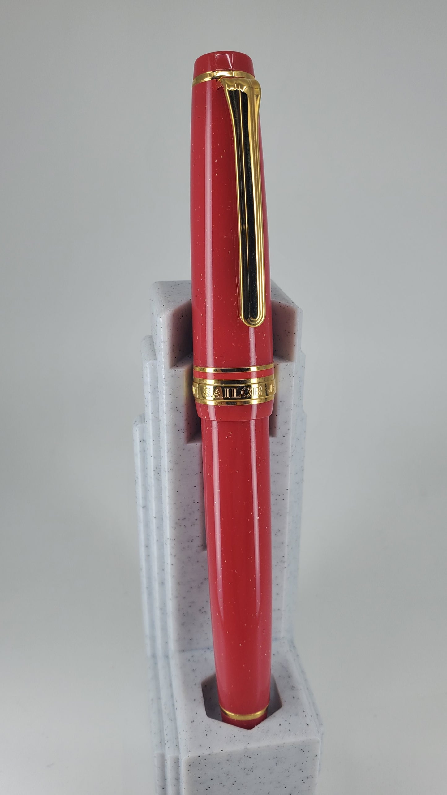 Sailor Shikiori Fairy Tale Ruby Red Fountain Pen 14k Gold Medium Fine Nib