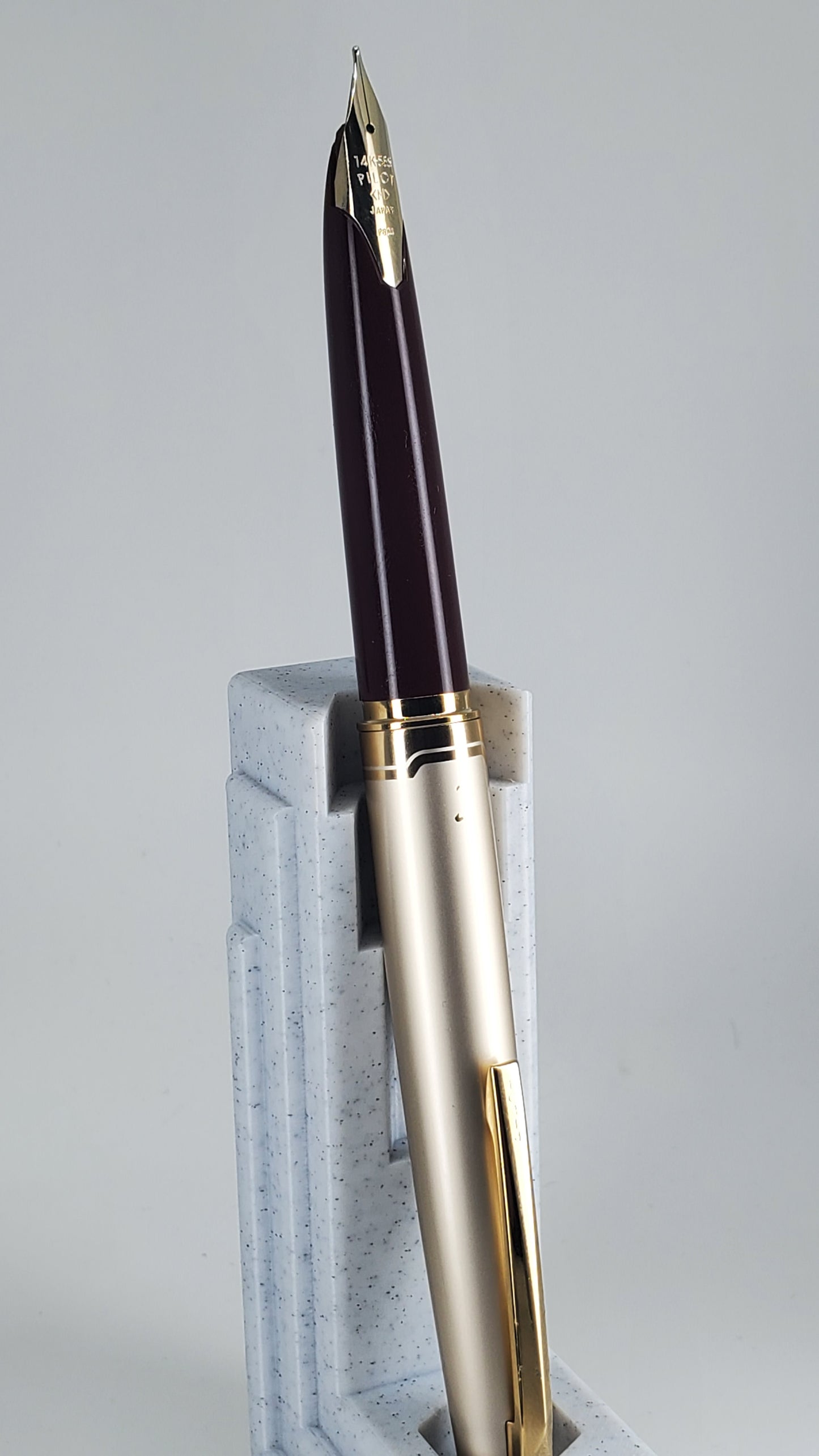 Pilot E95S Fountain Pen