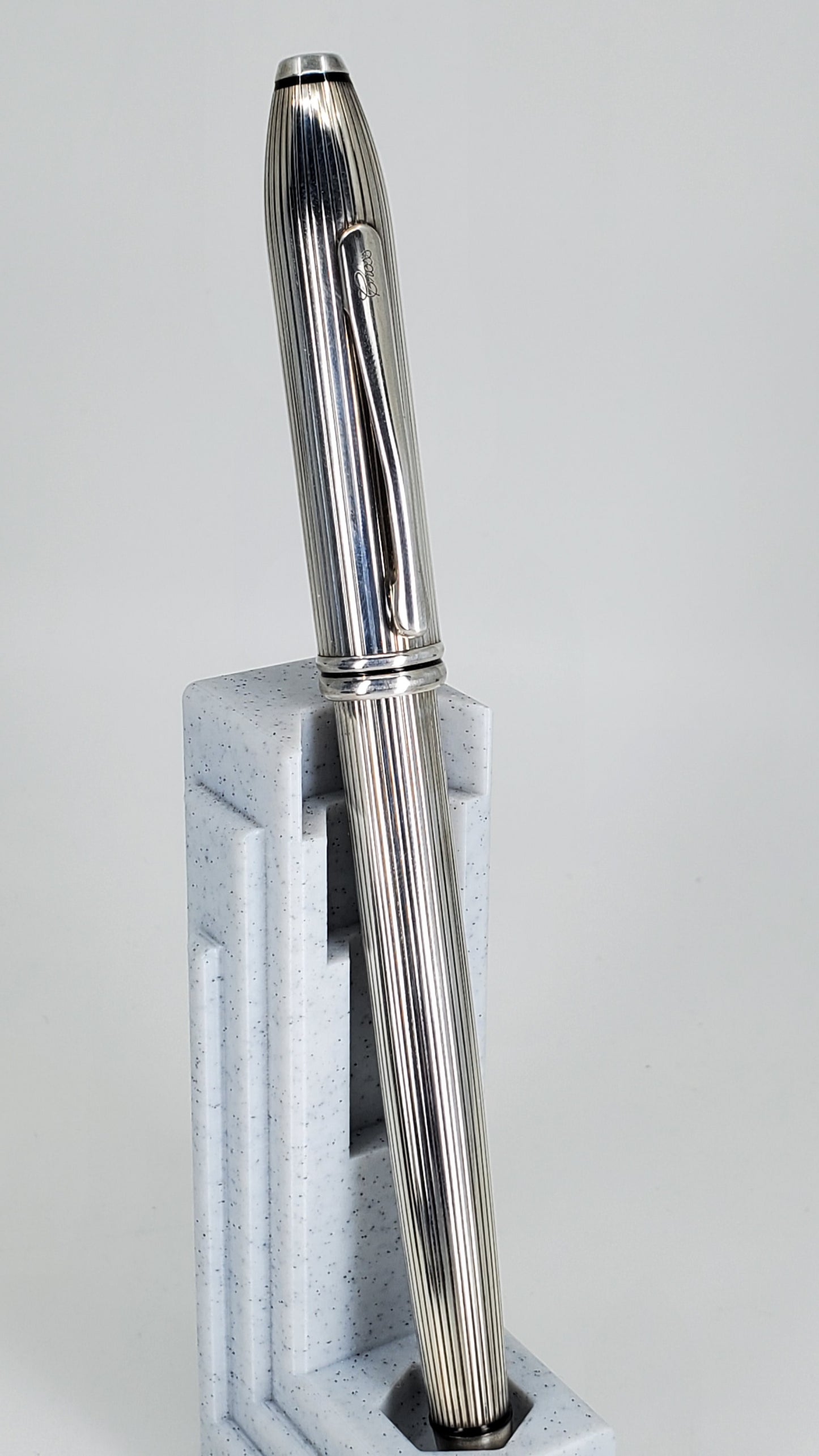 *Consignment Cross Townsend Sterling Silver Fountain Pen 18k Gold Fine Nib