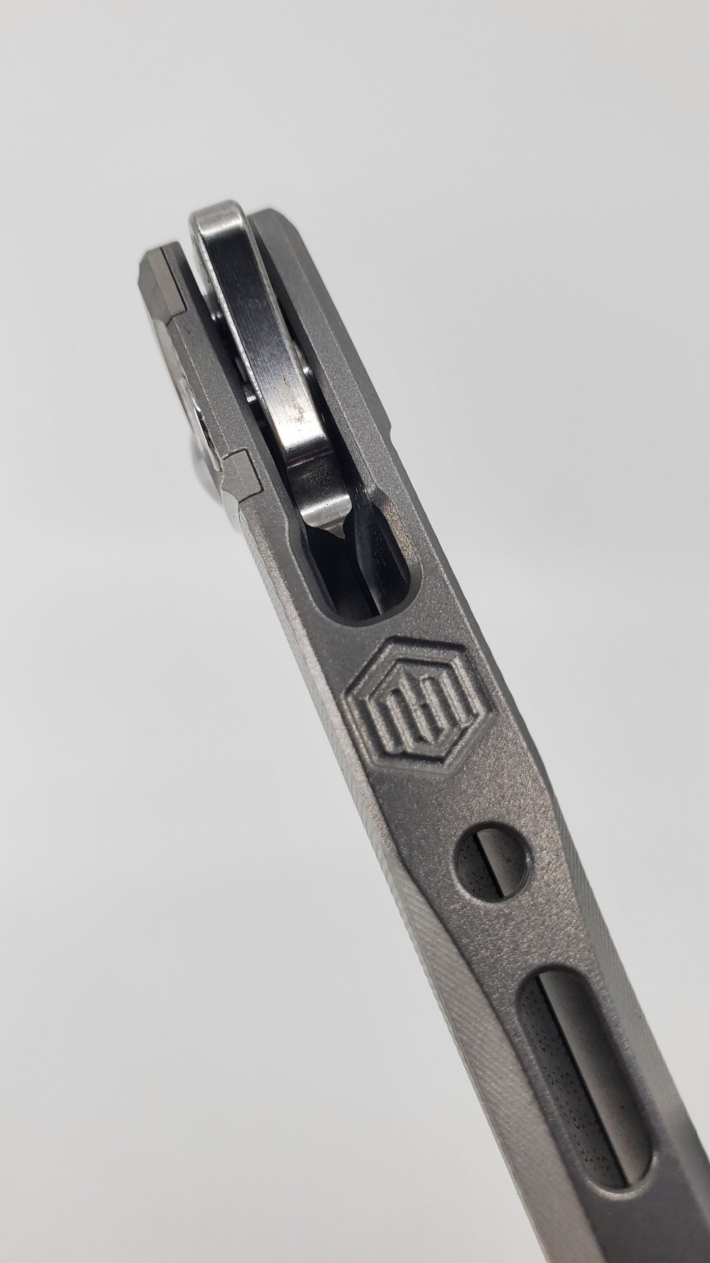 MachineWise Sonora Raw (CPM 20CV | Ti Bolster | Diamond Handle | Circles Pattern) Buttonlock Folding Knife #877