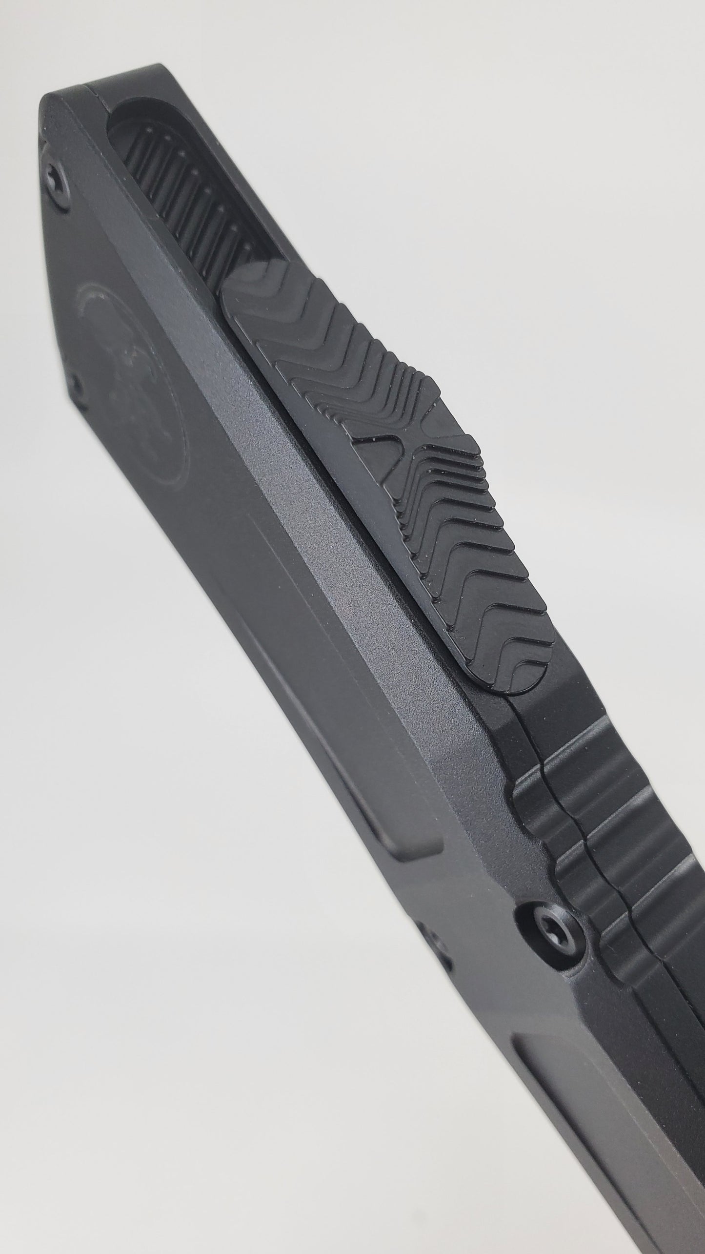 Microtech Combat Troodon Gen III Interceptor Signature Series Tactical Out the Front Knife