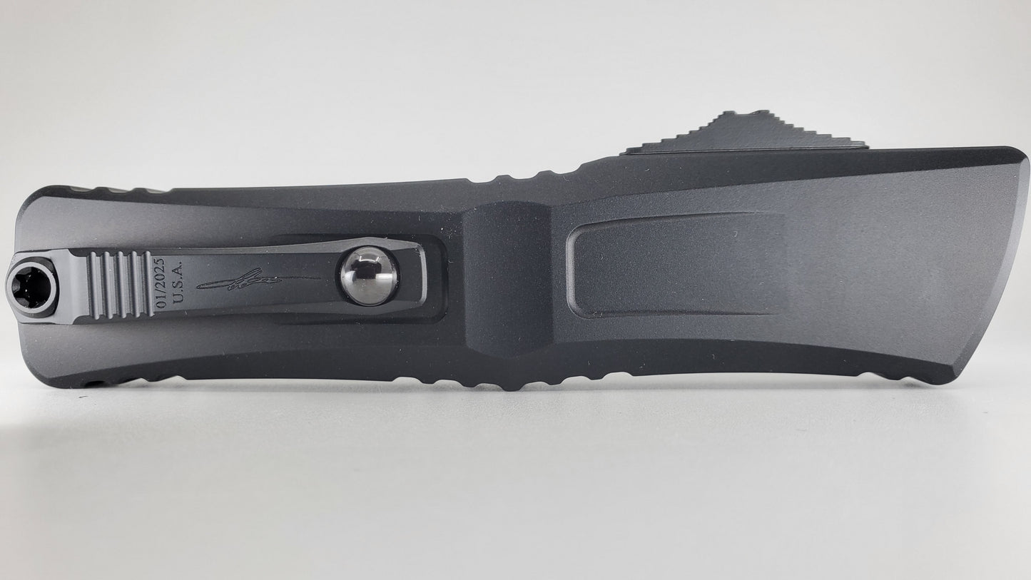 Microtech Combat Troodon Gen III Interceptor Signature Series Tactical Out the Front Knife
