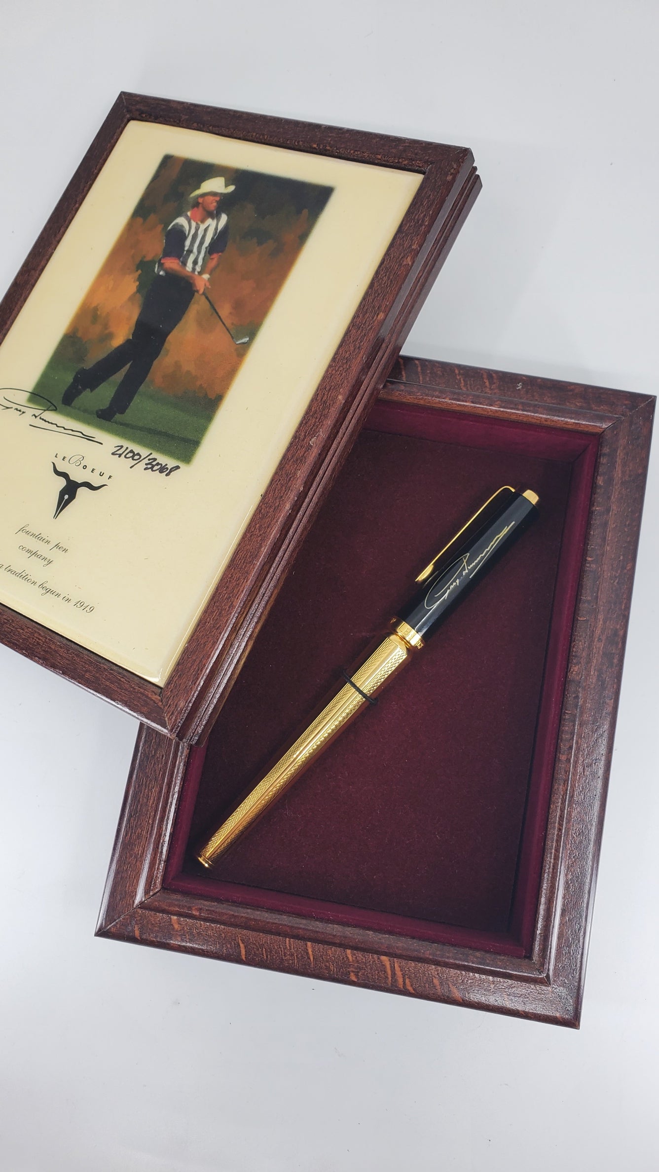 *Consignment* La Boeuf Greg Norman Limited Edition Fountain Pen 18k Medium Nib