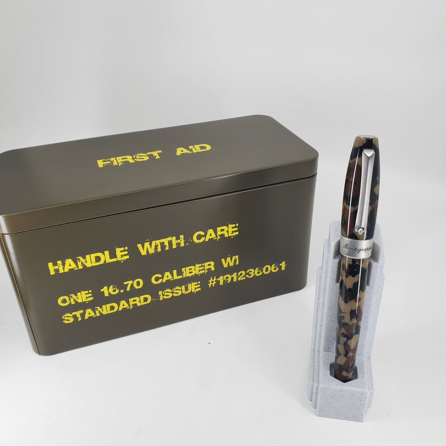 *Consignment* Montegrappa Fortuna Camo Fountain Pen Medium Nib