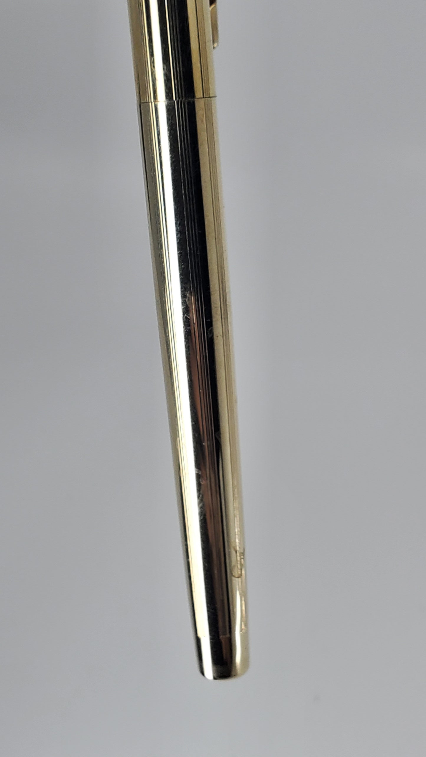 *Consignment* Cross Gold Fountain Pen 14k Gold Medium Nib