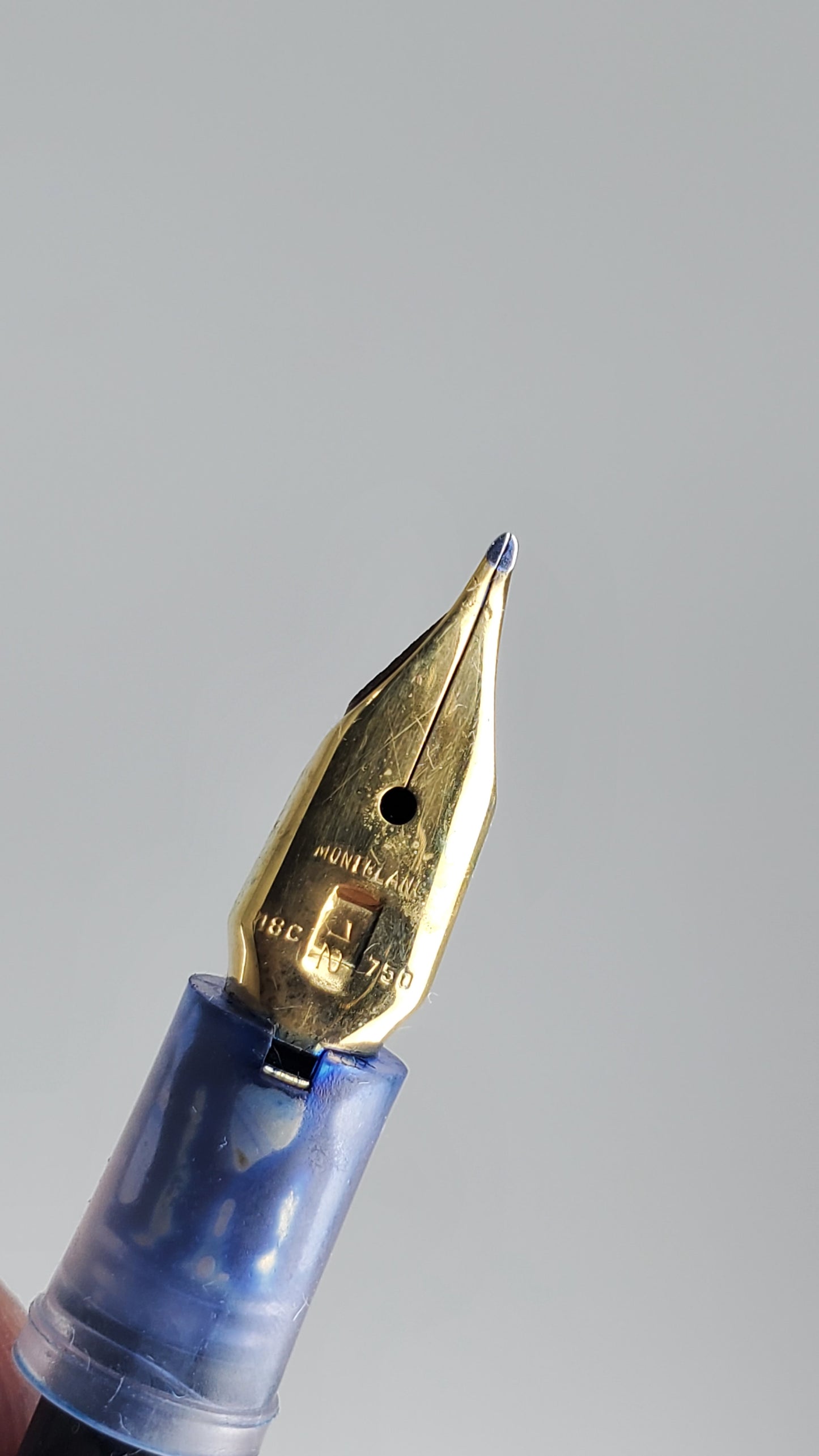 *Consignment* Montblanc #24 Bordeaux w/ Gold Accent 1960's 18c Gold Nib