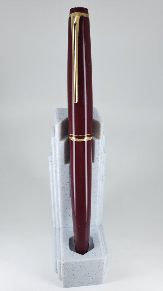 *Consignment* Montblanc #24 Bordeaux w/ Gold Accent 1960's 18c Gold Nib