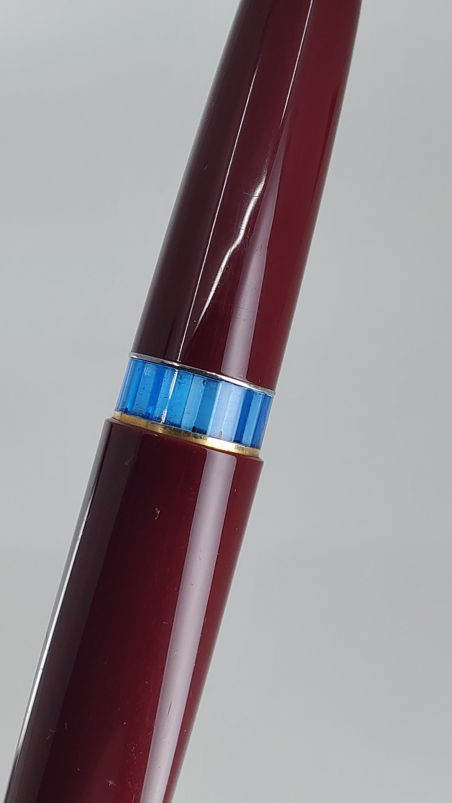 *Consignment* Montblanc #24 Bordeaux w/ Gold Accent 1960's 18c Gold Nib
