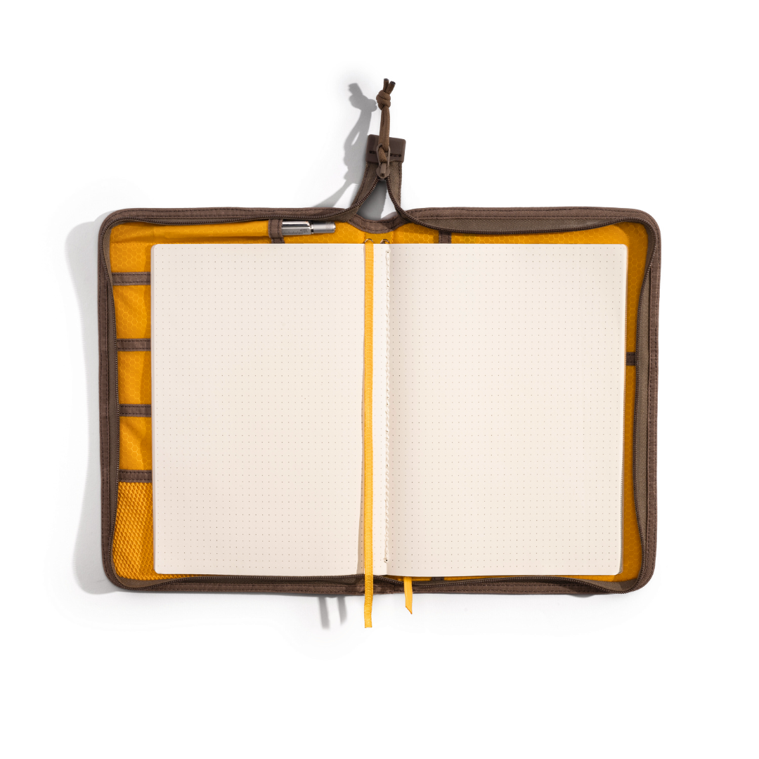 LOCHBY Field Folio B5