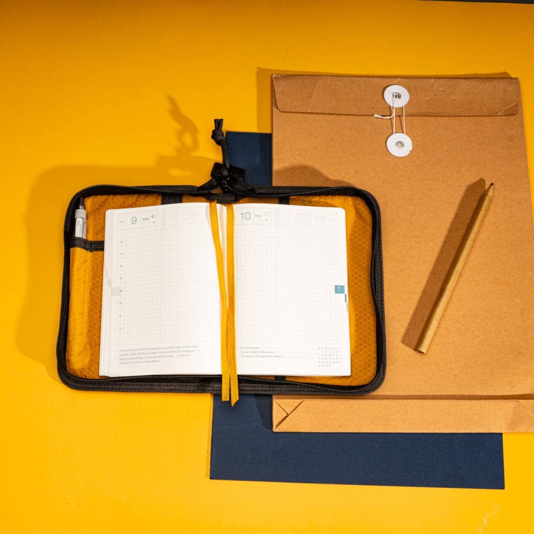 LOCHBY Field Folio A6