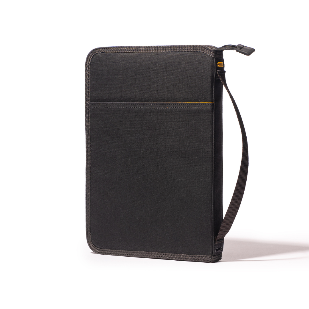 LOCHBY Field Folio B5