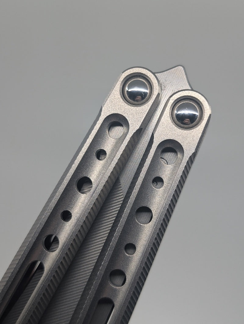 A51 Projects V3 Pluto Titanium Channeled Live Blade Balisong