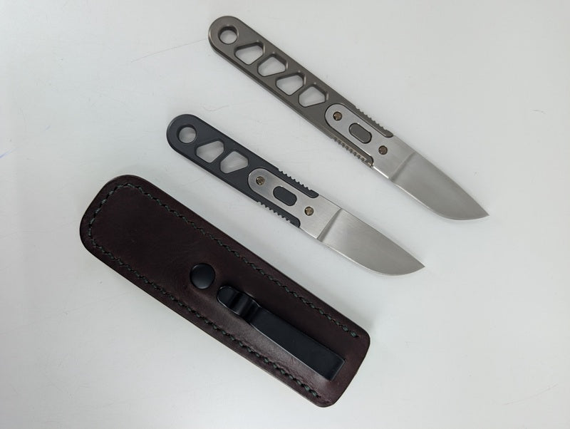 *Consignment* Anso of Denmark ASTRA 2 Knife w/ 1 Sheath Set