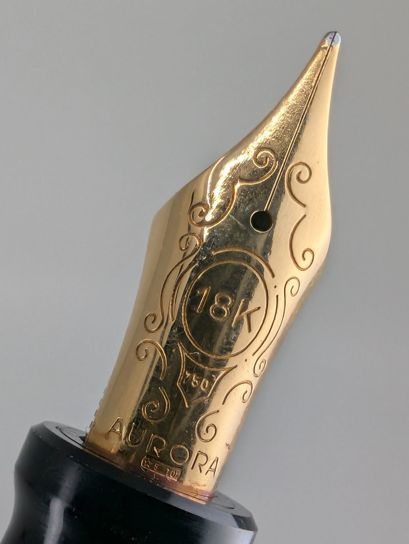 *Consignment* Aurora Optima Sole Limited Edition Fountain Pen 18k Gold Medium Nib