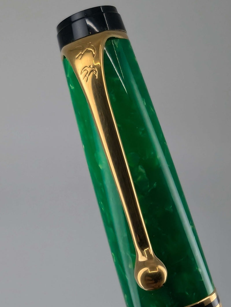 *Consignment* Aurora Primavera Green Pen / Pencil Set / Fountain Pen 18k Medium Nib