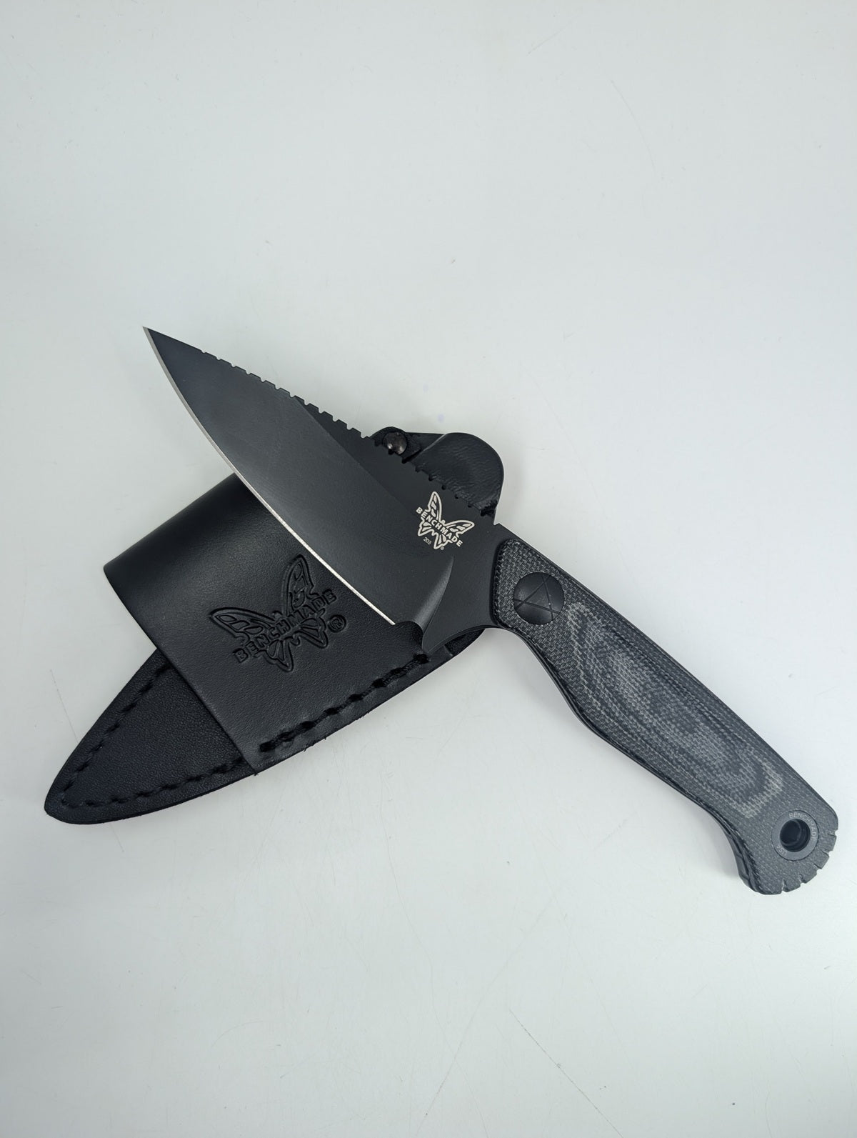 *Consignment* Benchmade Dacian Black Micarta Spear Point Magnacut Fixed Blade Knife