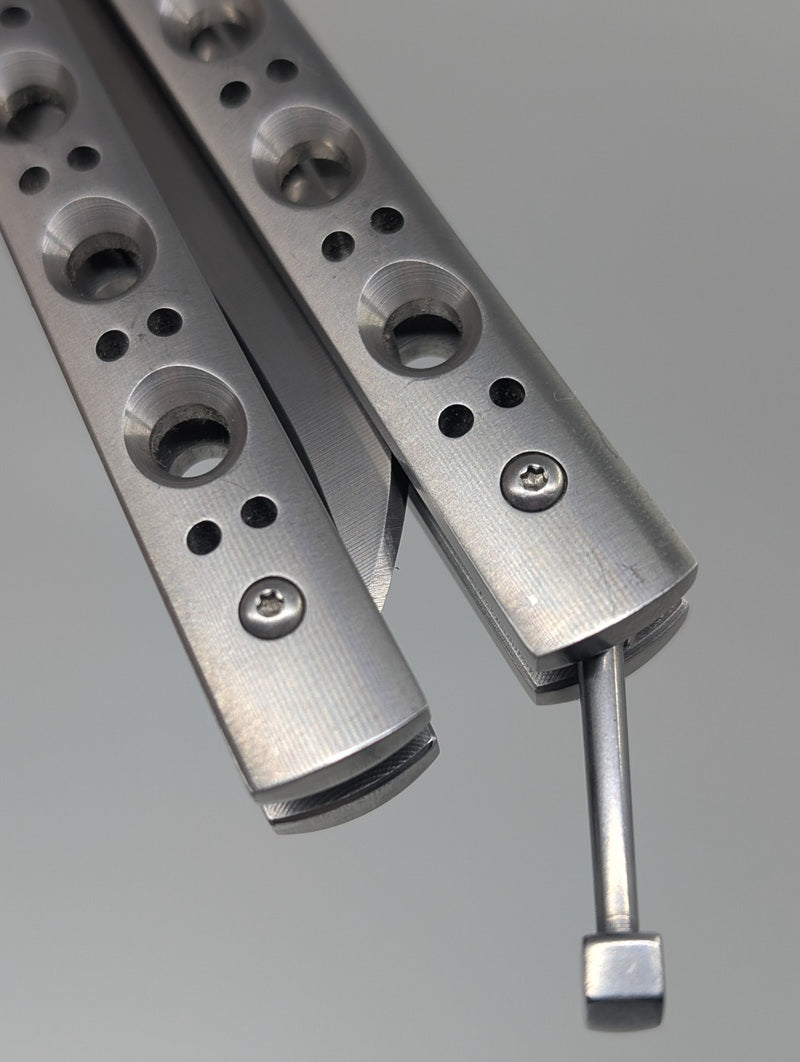 *Consignment* Benchmade 63 Live Blade Balisong
