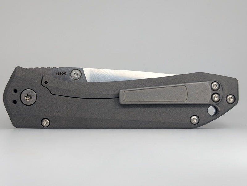 *Consignment* Benchmade 765 Mini Ti Monolock Frame Lock Folding Knife