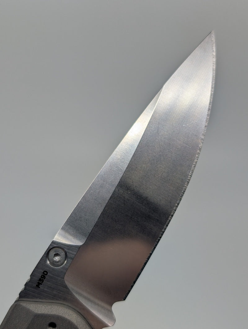 *Consignment* Benchmade 765 Mini Ti Monolock Frame Lock Folding Knife