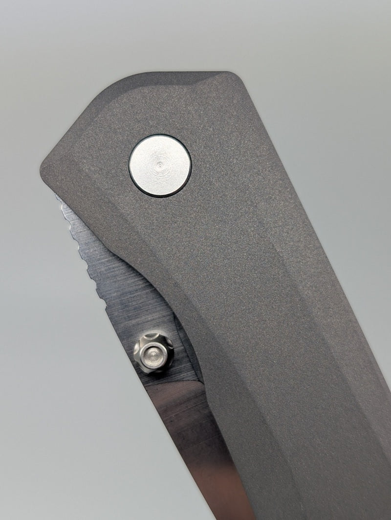*Consignment* Benchmade 765 Mini Ti Monolock Frame Lock Folding Knife