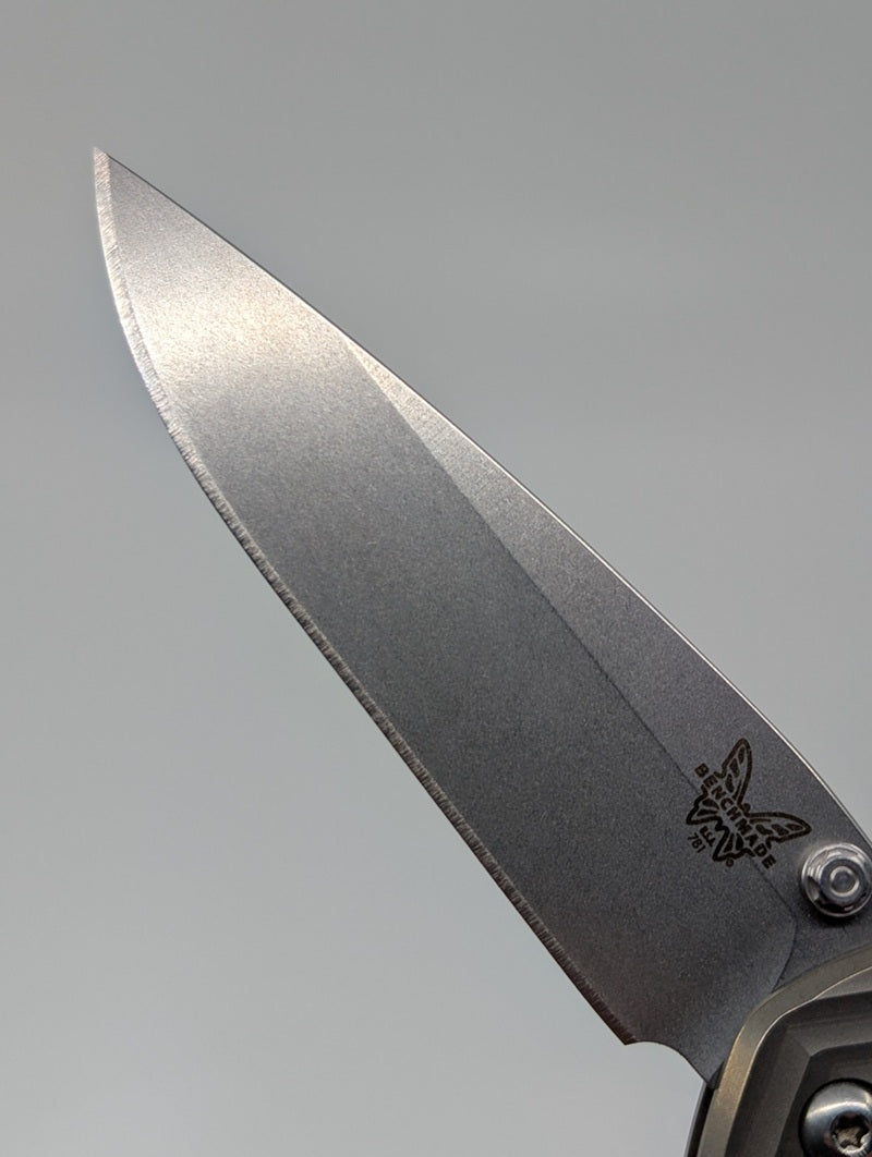 *Consignment* Benchmade 781 Anthem Titanium Integral Axis Lock Folding Knife
