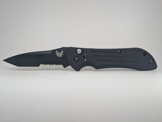 *Consignment* Benchmade Auto Stryker Black Aluminum Folding Knife 9101SBK