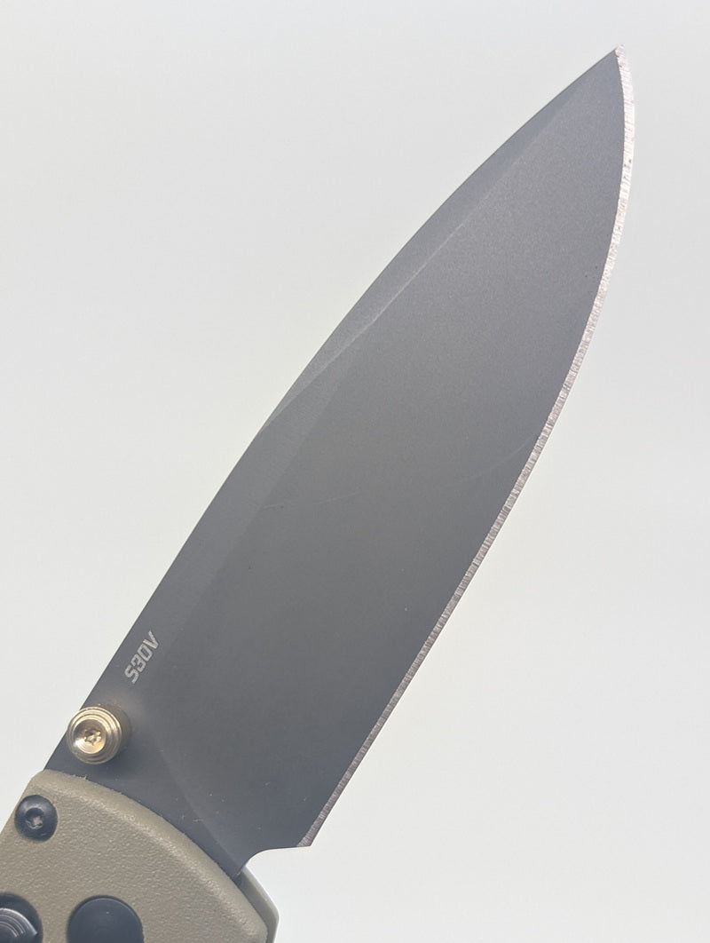 *Consignment* Benchmade Bugout Green Grivory Axis Lock Folding Knife