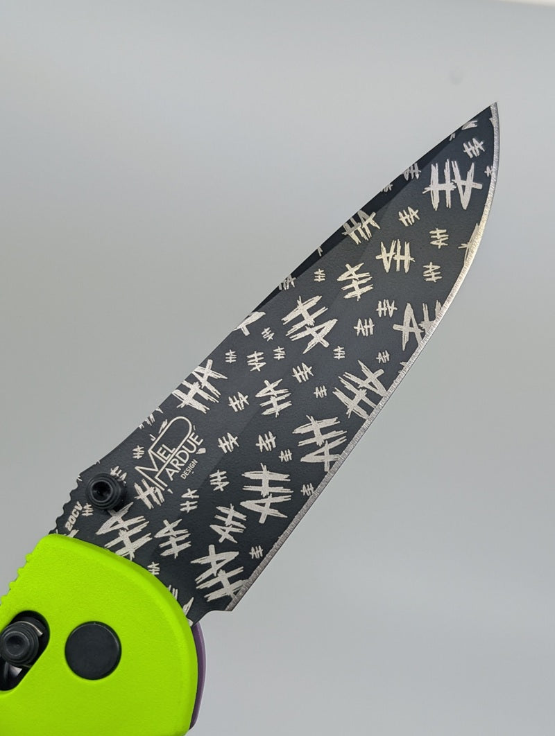 *Consignment* Benchmade Custom Griptilian "Joker" AXIS-LOK Folding Knife