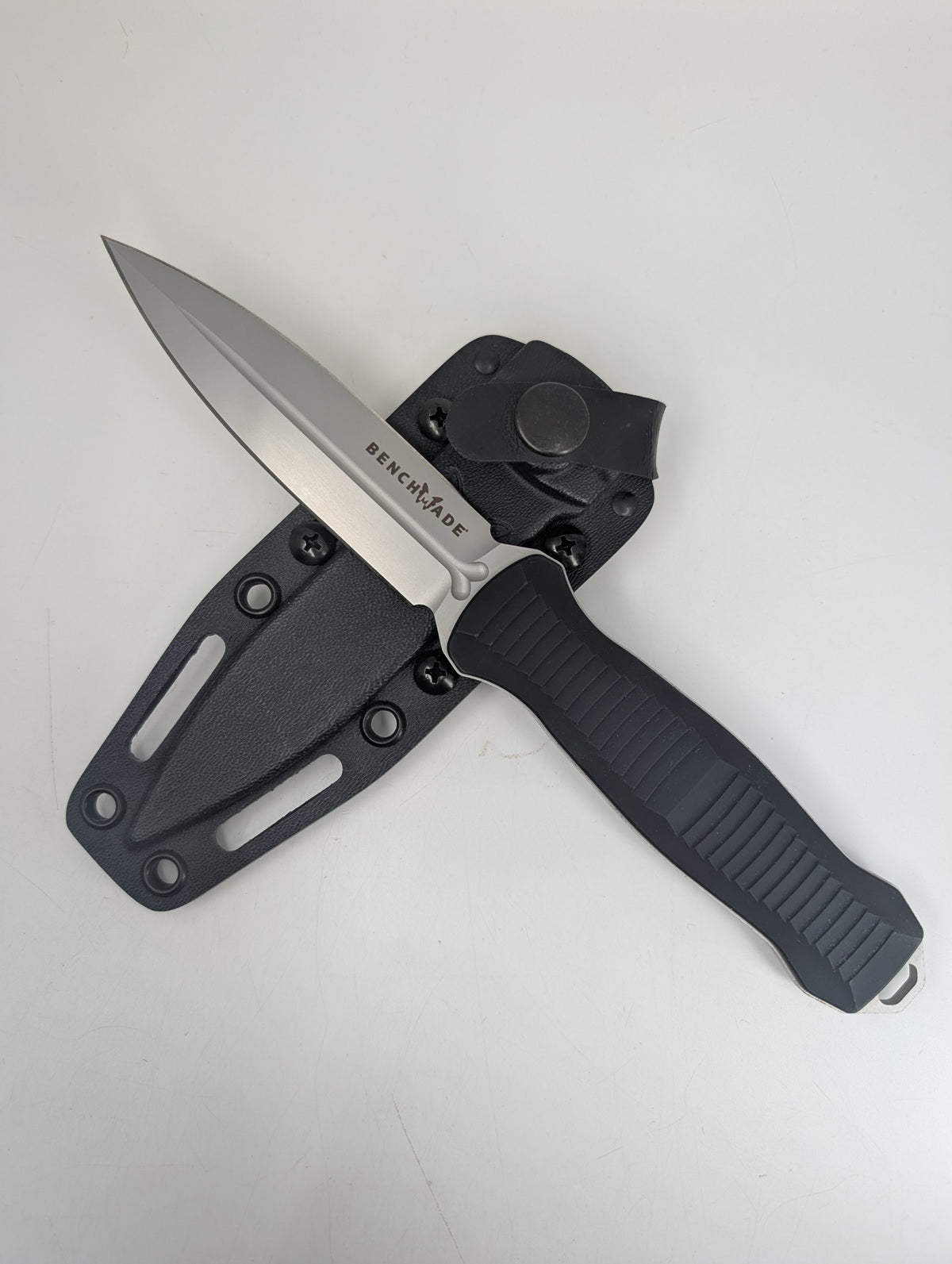 *Consignment* Benchmade Infidel Black D2 Fixed Blade Knife