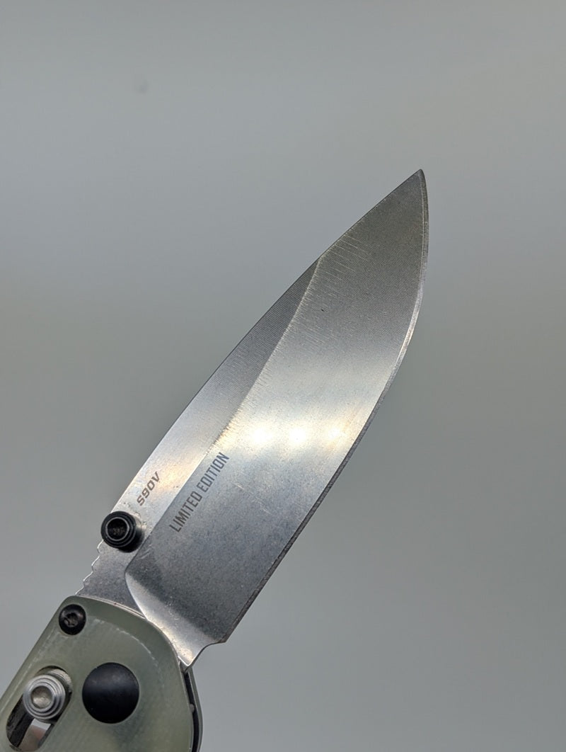 *Consignment* Benchmade Mini Freak Limited Edition Axis-Lok Folding Knife