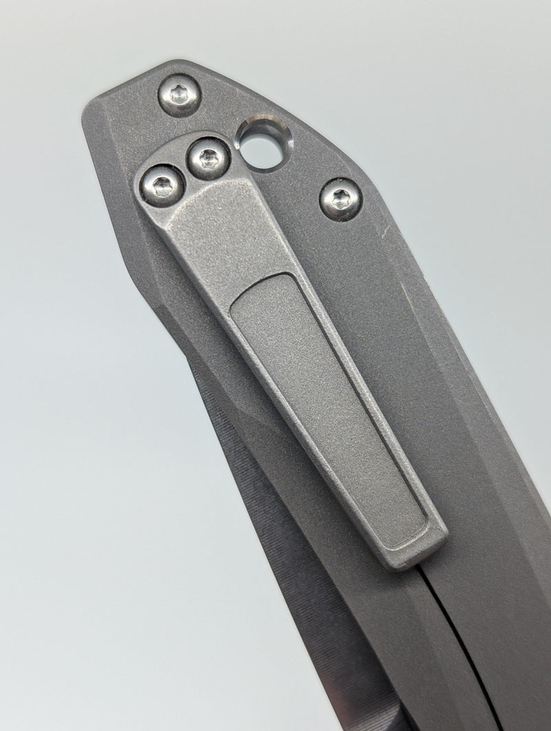 *Consignment* Benchmade Mini Ti Monolock Frame Lock Folding knife