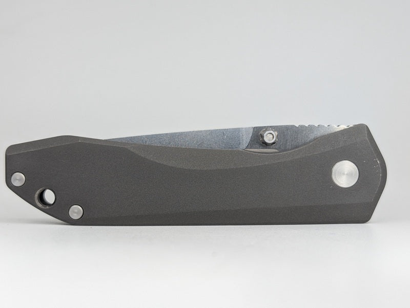 *Consignment* Benchmade Mini Ti Monolock Frame Lock Folding knife