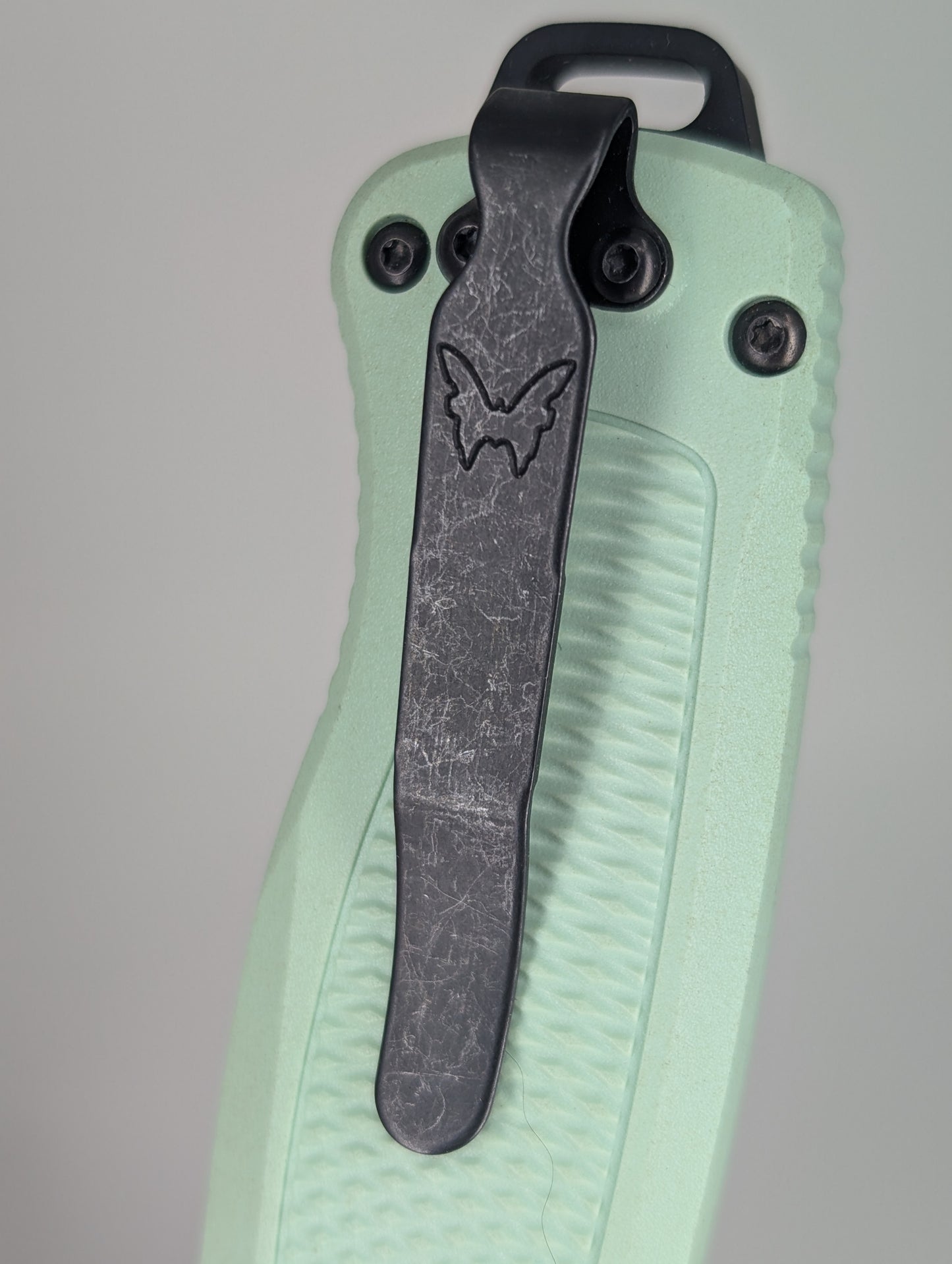 *Consignment* Benchmade Shootout Sea Foam Green Out the Front Knife