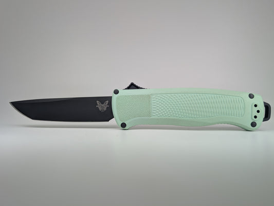 *Consignment* Benchmade Shootout Sea Foam Green Out the Front Knife