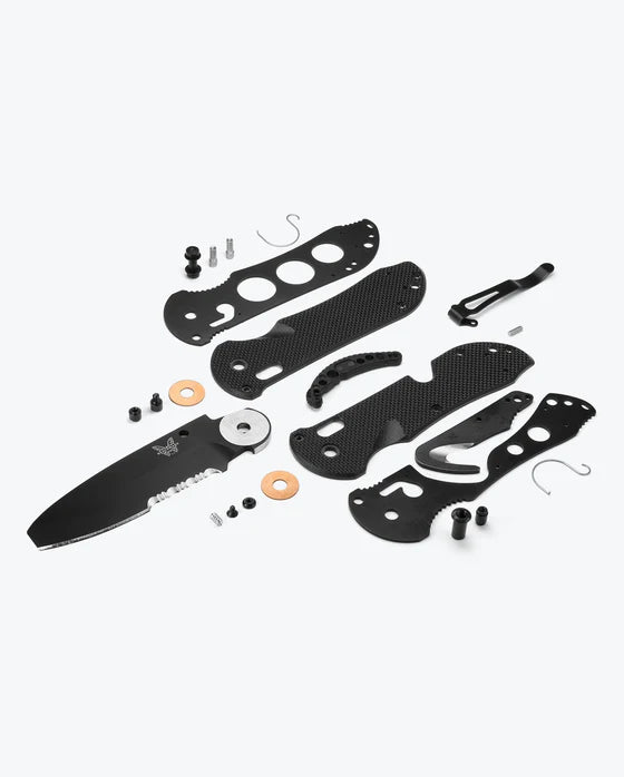 Benchmade Triage Black G-10 Blunt-Tip Axis Lock Folding Knife