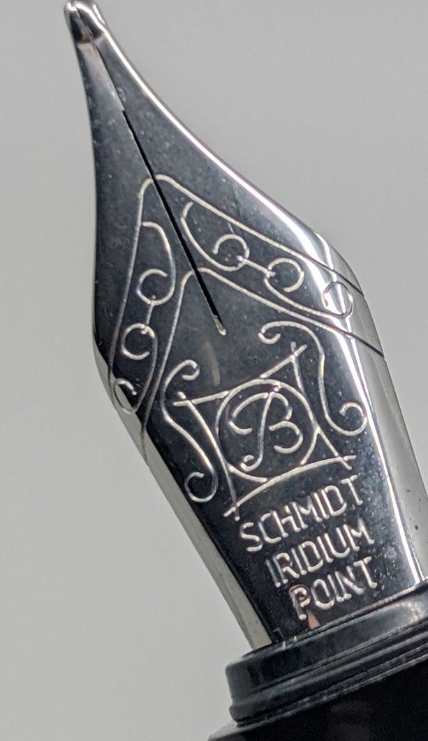 *Consignment* Benu Briolette Silver Ore Fountain Pen Broad Nib