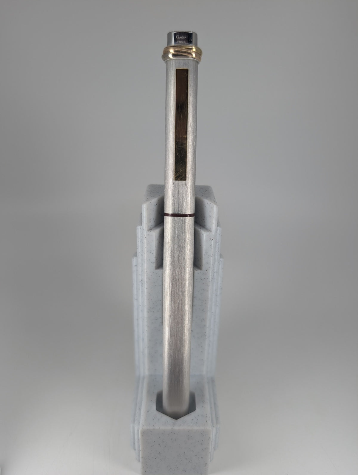 *Consignment* Cartier Vendome Brushed Silver Fountain Pen 18k Gold Medium Nib