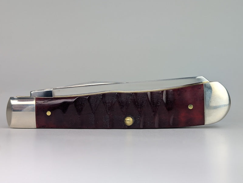 Case Knives Gator Jigged Old Red Bone Trapper