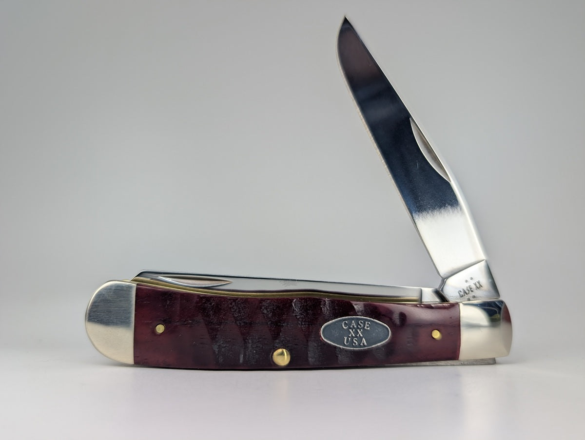 Case Knives Gator Jigged Old Red Bone Trapper