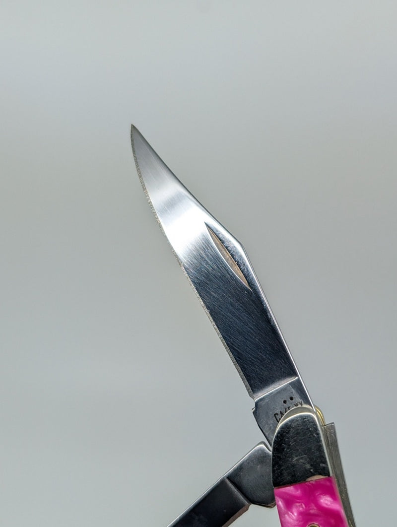 Case Knives Pink Crackle Kirinite Smooth Peanut Pocket Knife