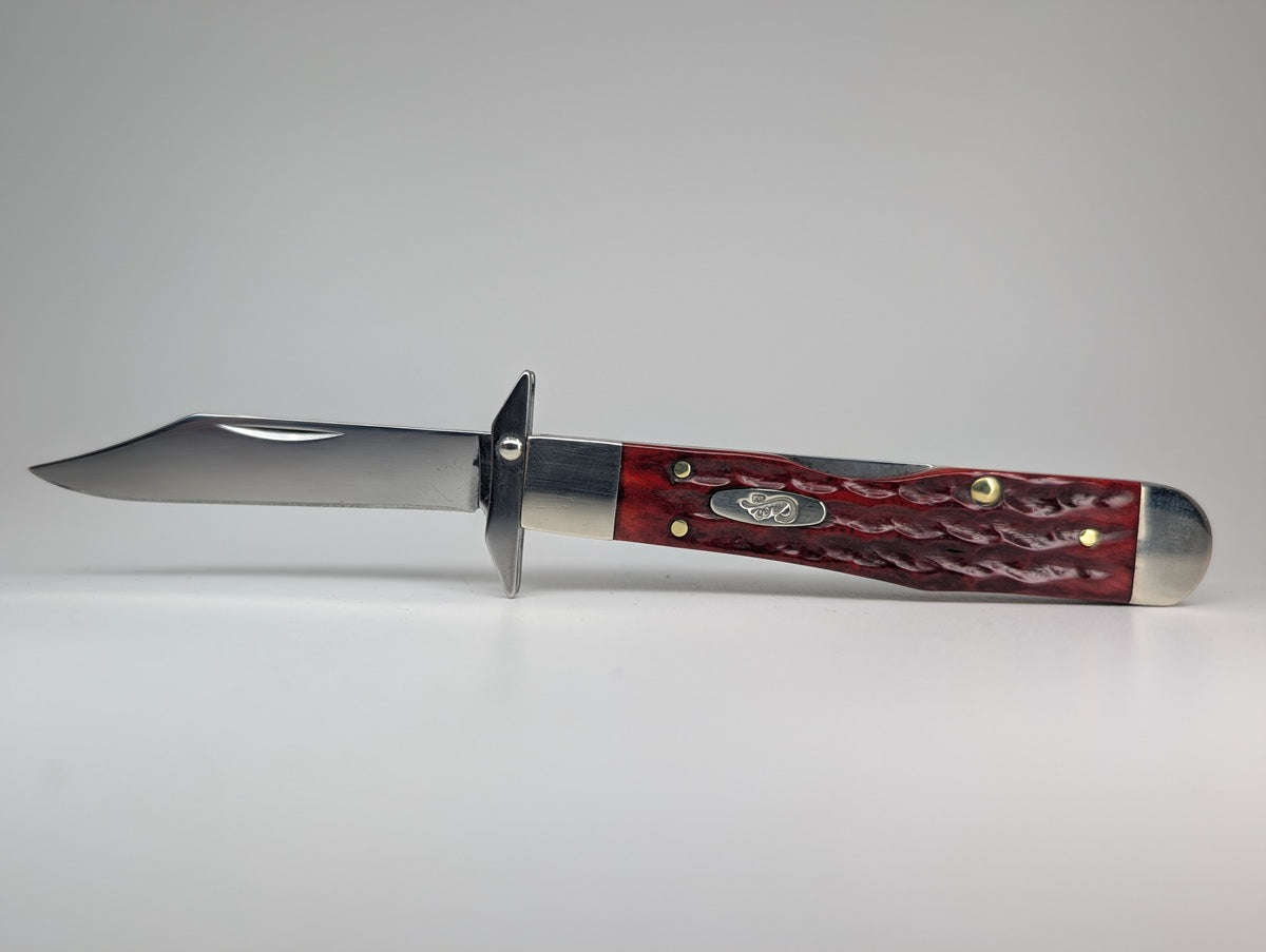 Case Knives Pocket Worn Corn Cob Jigged Old Red Bone Cheetah Cub Pocket Knife