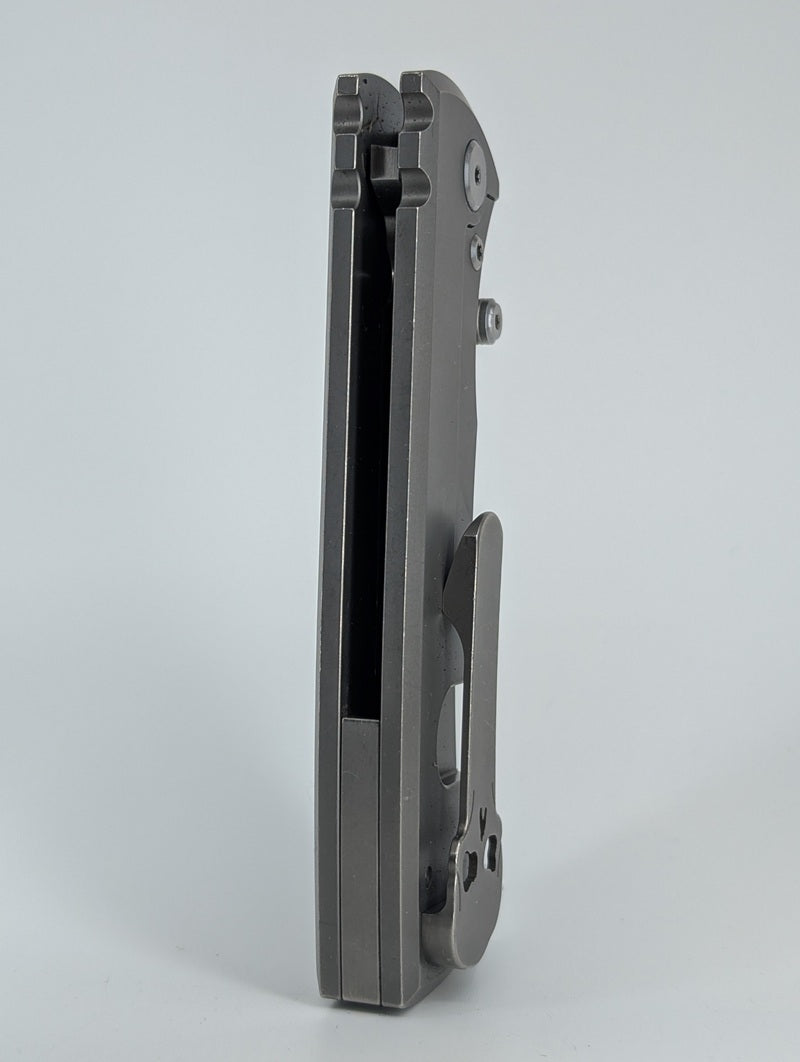 *Consignment* Chaves Redencion 229 Framelock Folding Knife