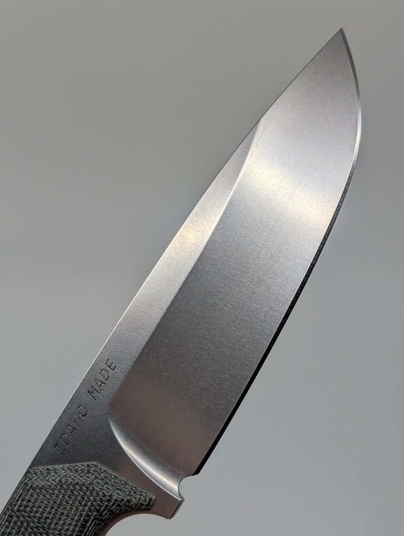 Chris Reeve Backpacker Magnacut Fixed Blade Knife